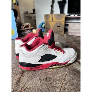 Jordan Athletic Shoes Women's 6.5 Fire Red White Black Low Top Sneaker 5Y